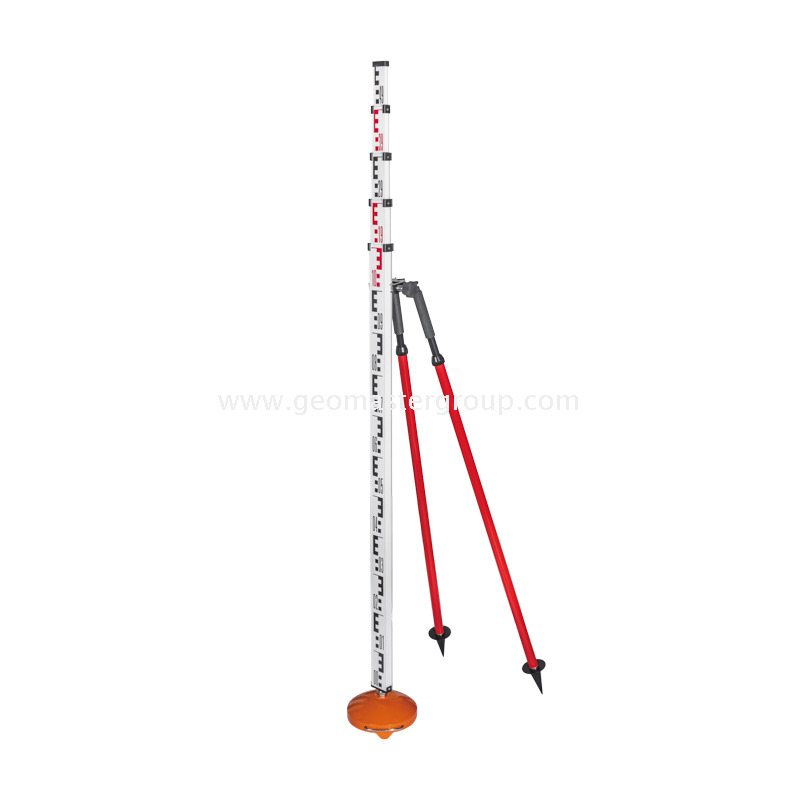 قضيب تسوية الألمنيوم