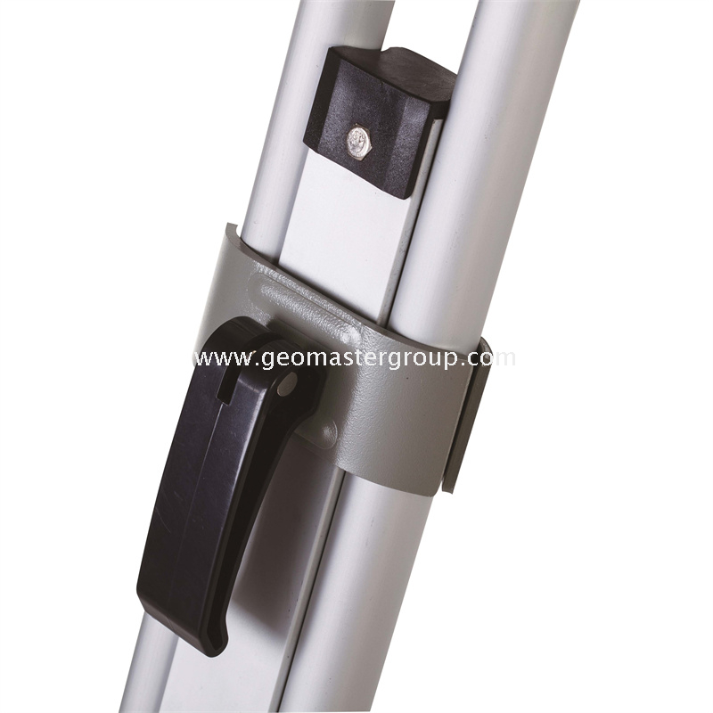 ترايبود خفيفة (رأس مسطح ، أقفال مزدوجة)