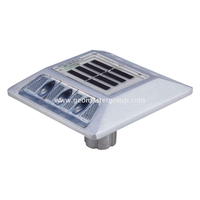 مسمار الطريق الشمسية