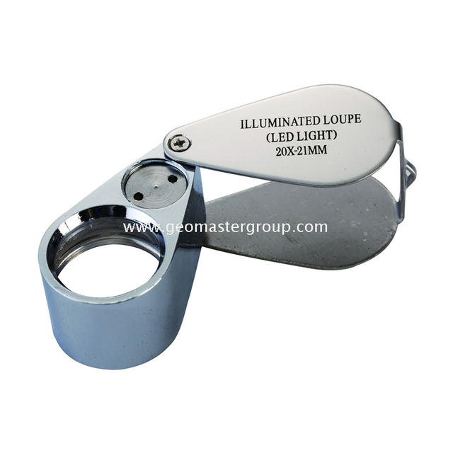 العدسة LED
