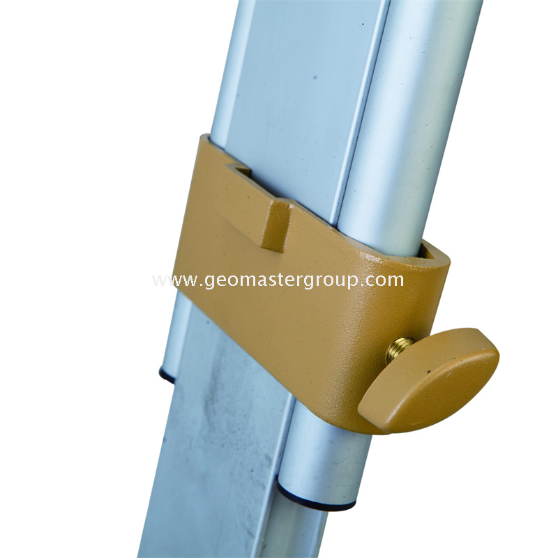 ترايبود البناء (الساق المستديرة ، قفل مزدوج)