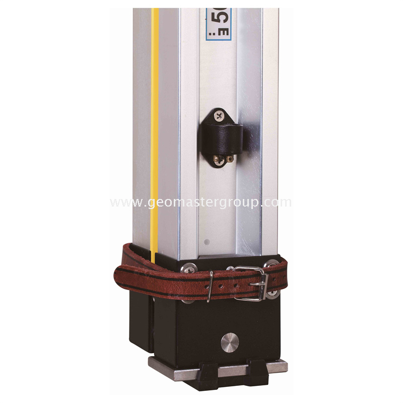 طاقم عمل الباركود إنفار