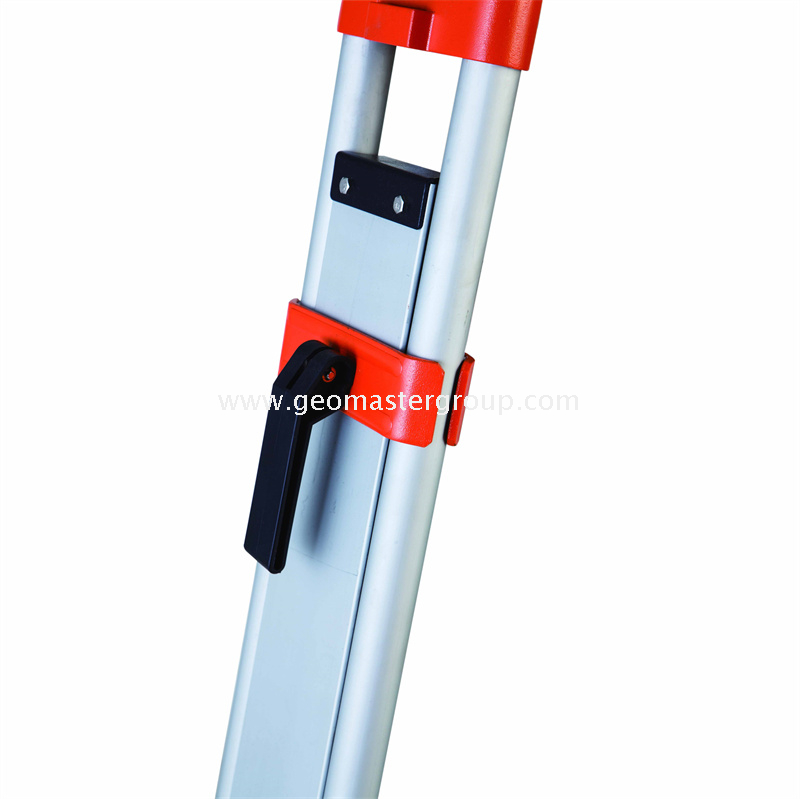 ترايبود البناء (الساق المستديرة ، قفل مزدوج)