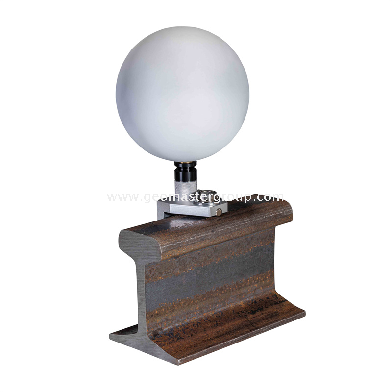 حذاء بريزم مغناطيسي