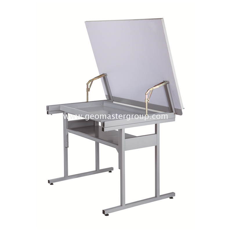 طاولة الرسم (A0)