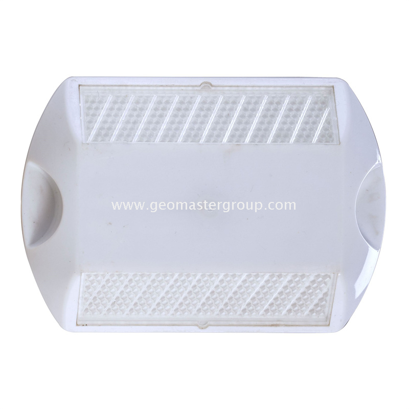 مسمار الطريق الرجعية