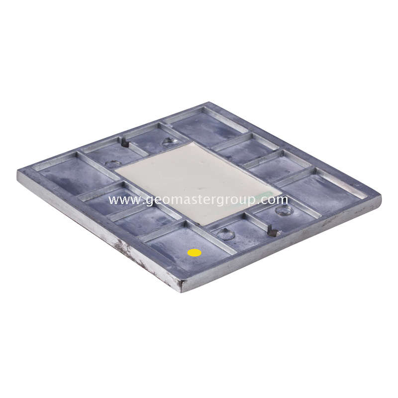 مسمار الطريق الشمسية