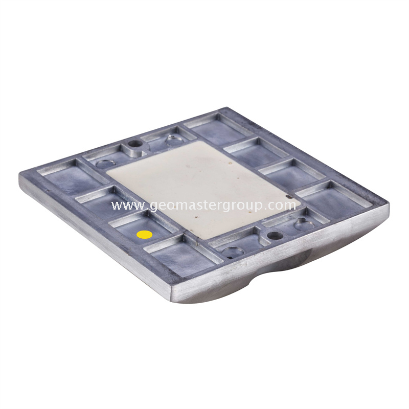 مسمار الطريق الشمسية