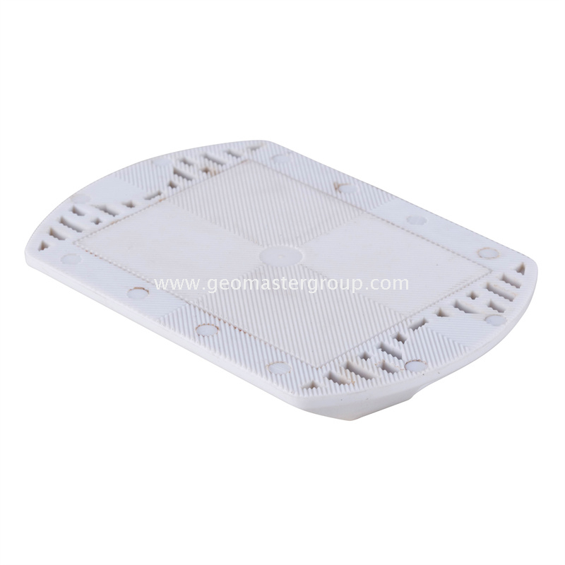 مسمار الطريق الرجعية