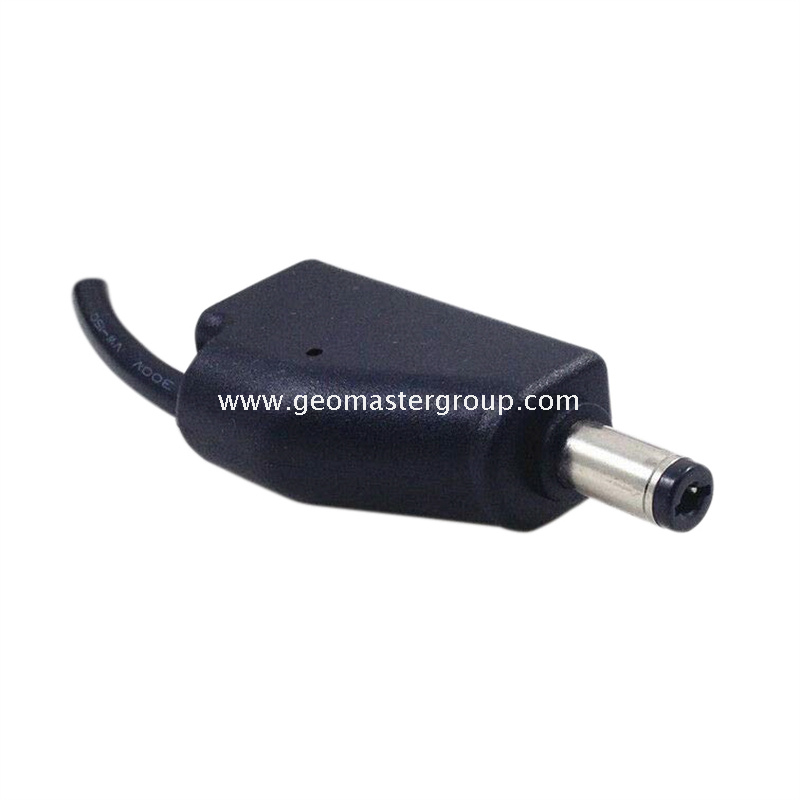 كابل البيانات والكهرباء